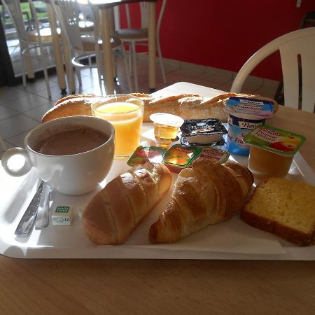 Premiere Classe Brest Gouesnou Aeroport Bagian luar foto