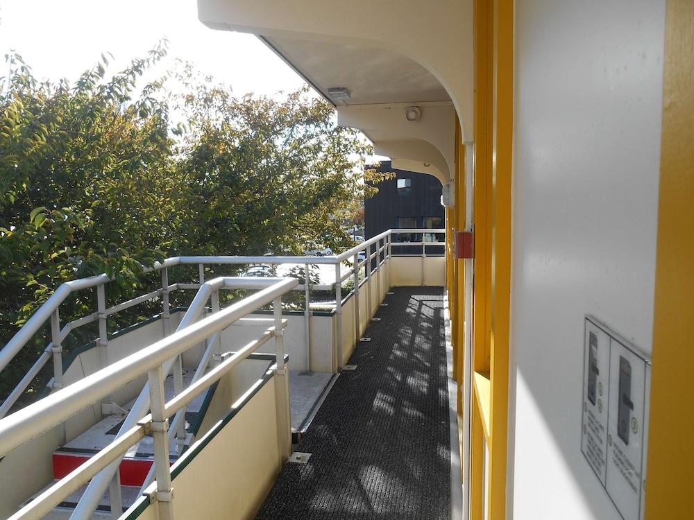 Premiere Classe Brest Gouesnou Aeroport Bagian luar foto
