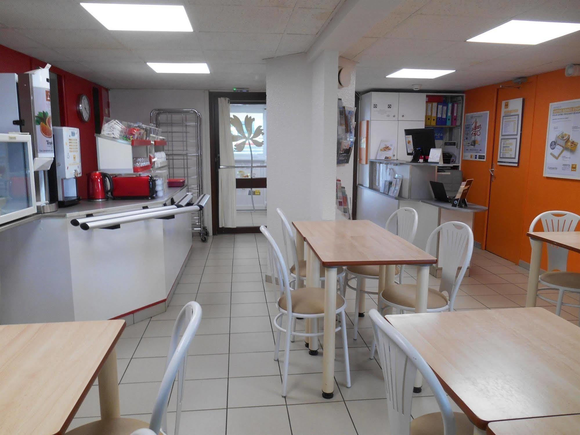 Premiere Classe Brest Gouesnou Aeroport Bagian luar foto